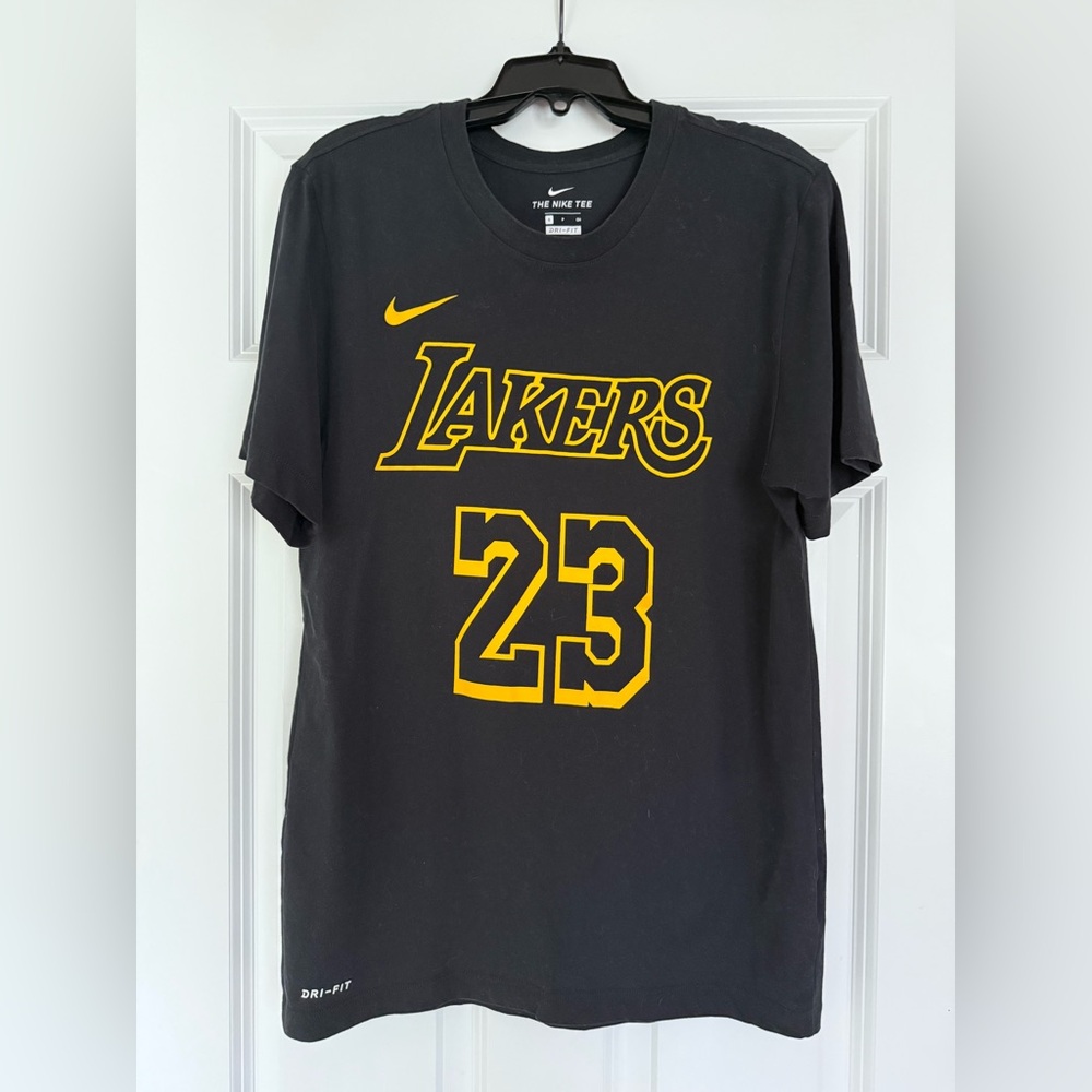Nike Men’s Black Dri-FIT Tee